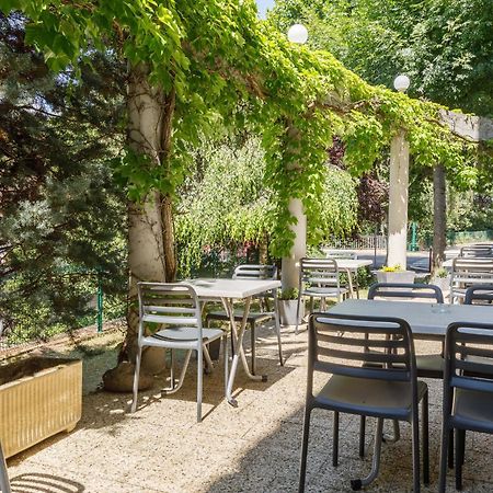 B&B Hotel Le Puy-En-Velay Vals-pres-le-Puy Bagian luar foto