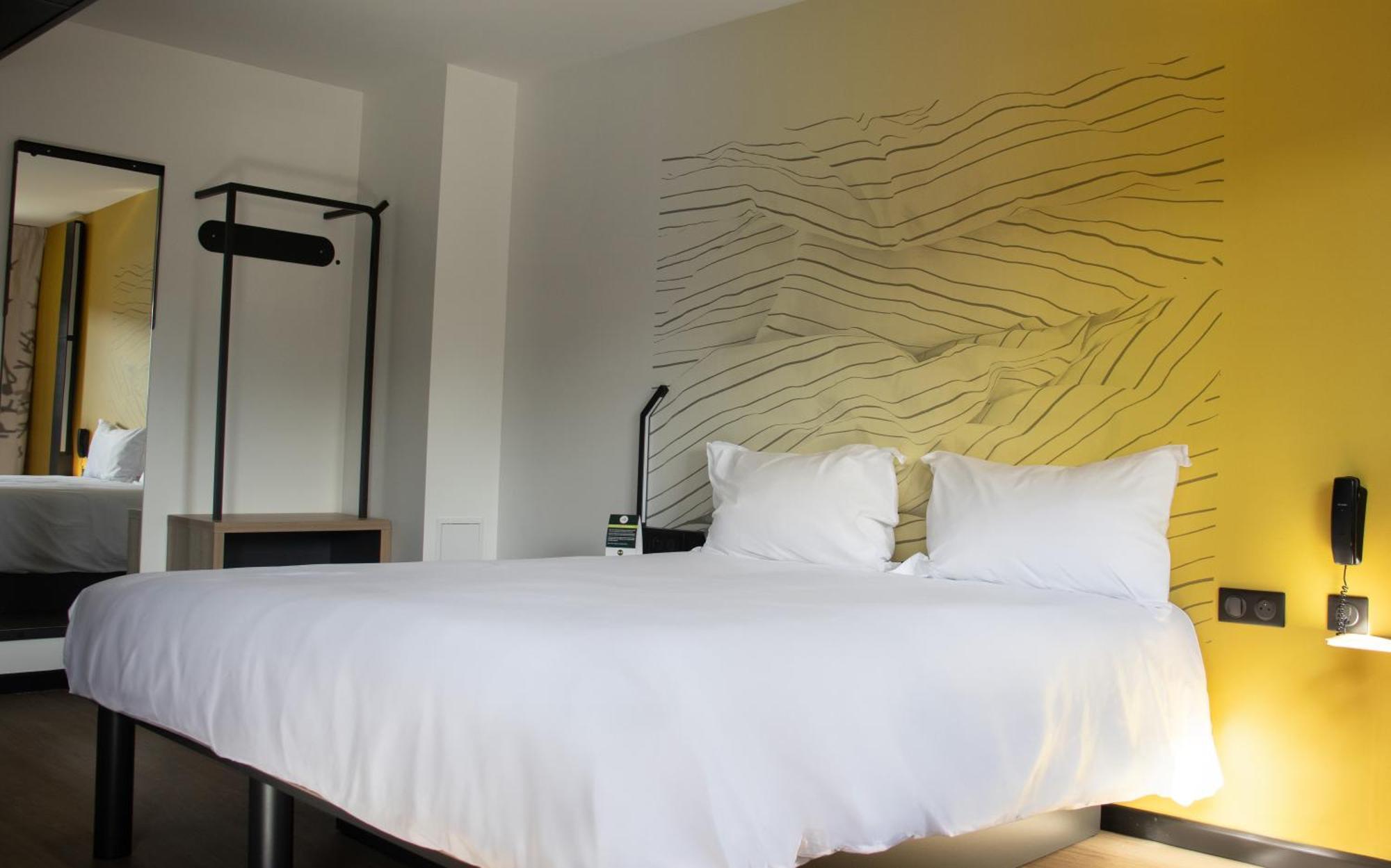 B&B Hotel Le Puy-En-Velay Vals-pres-le-Puy Bagian luar foto