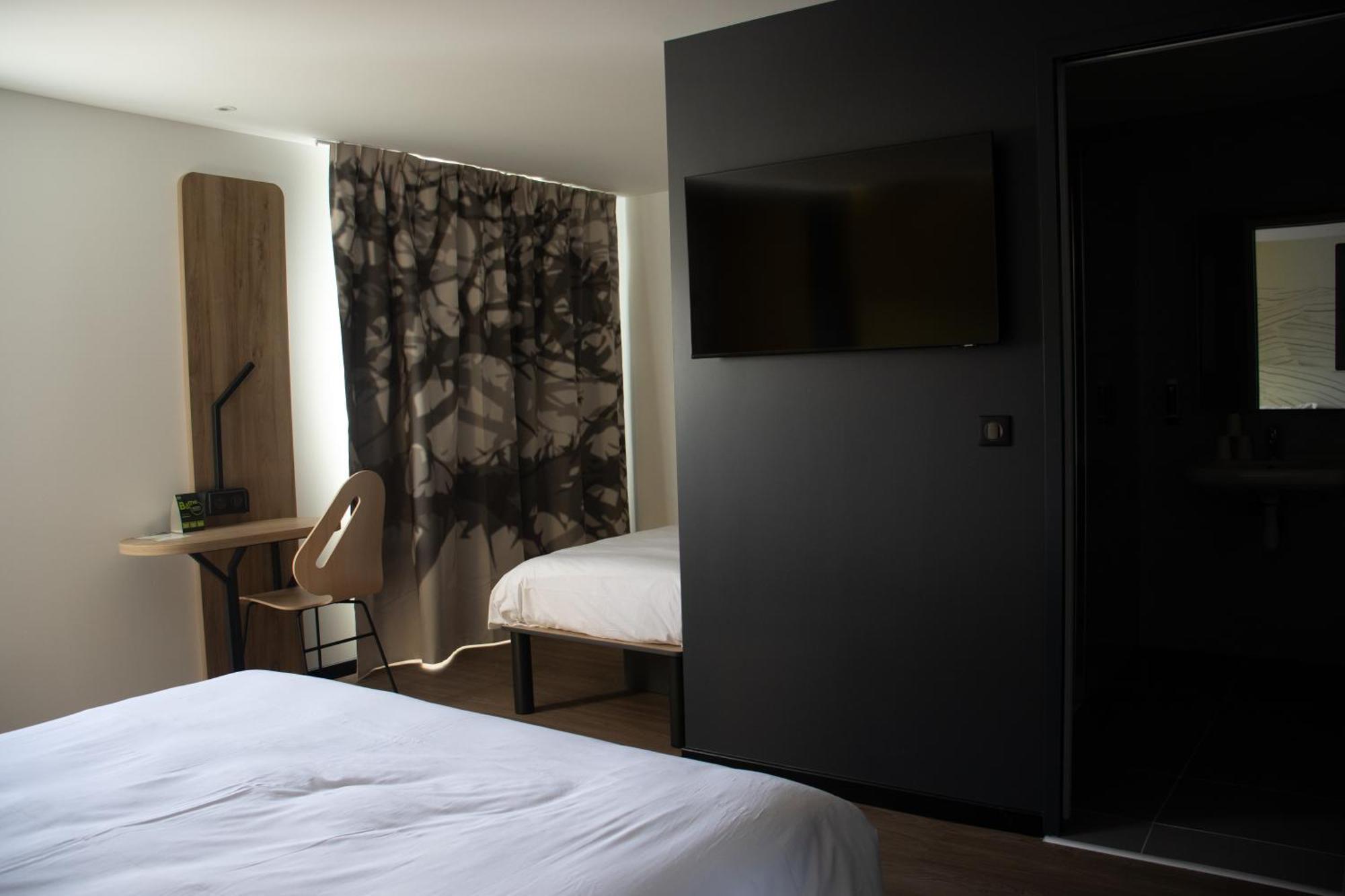 B&B Hotel Le Puy-En-Velay Vals-pres-le-Puy Bagian luar foto