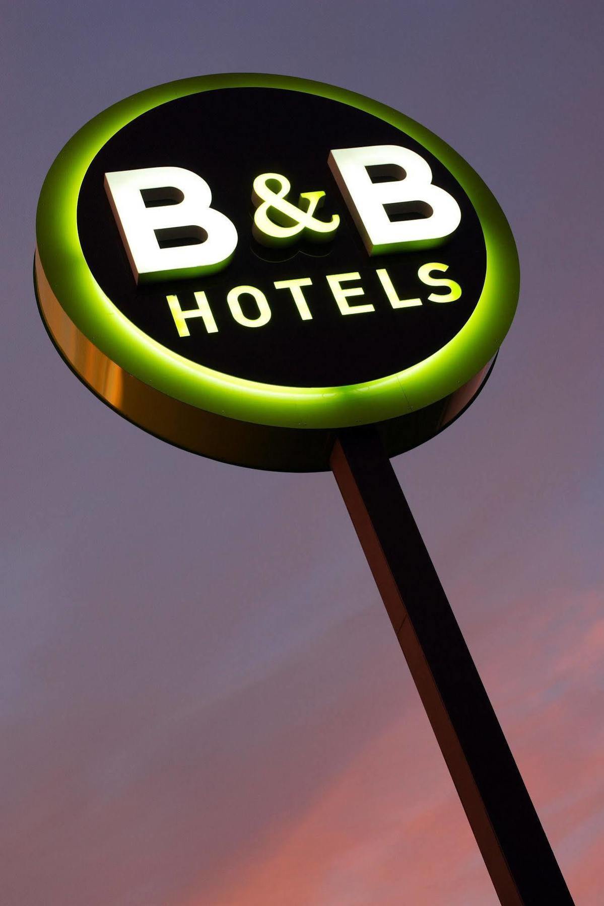 B&B Hotel Le Puy-En-Velay Vals-pres-le-Puy Bagian luar foto